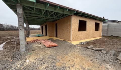 Prodej Rodinný dům, Rodinný dům, Topoľčany, Slovensko