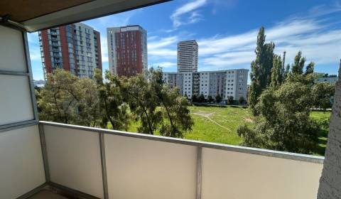 Prodej Byt 2+1, Byt 2+1, Vranovská, Bratislava - Petržalka, Slovensko