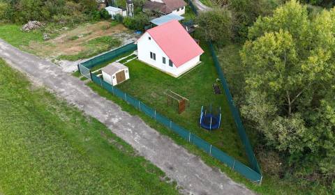 Prodej Chata, Chata, Trenčín, Slovensko