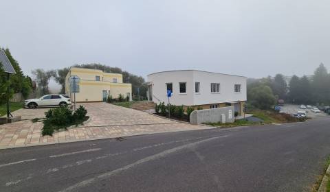 Pronájem Kancelářské prostory, Kancelářské prostory, Podbeľová, Zvolen