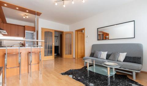 Pronájem Byt 2+1, Byt 2+1, Gercenova, Bratislava - Petržalka, Slovensk