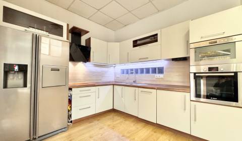 Prodej Rodinný dům, Rodinný dům, Žilina, Slovensko