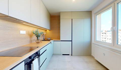 Prodej Byt 3+1, Byt 3+1, Janka Palu, Trenčín, Slovensko