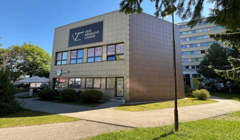 Pronájem Kancelářské prostory, Kancelářské prostory, Poprad, Slovensko