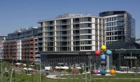 Prodej Byt 3+1, Byt 3+1, Bratislava - Staré Mesto, Slovensko