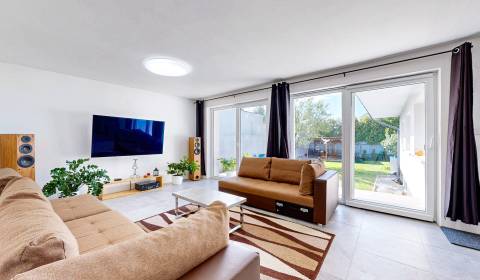 Prodej Rodinný dům, Rodinný dům, Urbárska, Košice-okolie, Slovensko