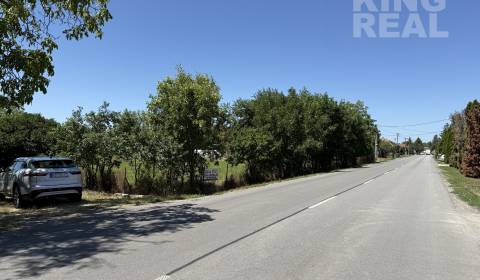 Prodej Pozemky - bydlení, Pozemky - bydlení, Nové Zámky, Slovensko