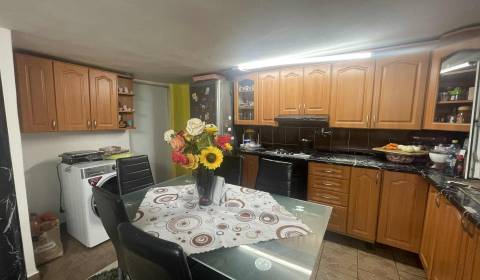 Prodej Rodinný dům, Rodinný dům, Hlavná, Galanta, Slovensko