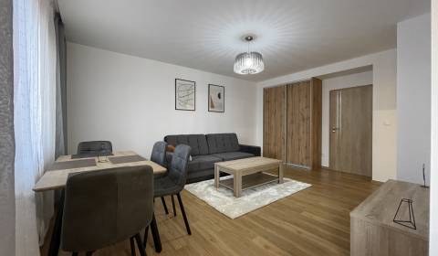 Pronájem Byt 2+1, Byt 2+1, Dobrianskeho, Humenné, Slovensko