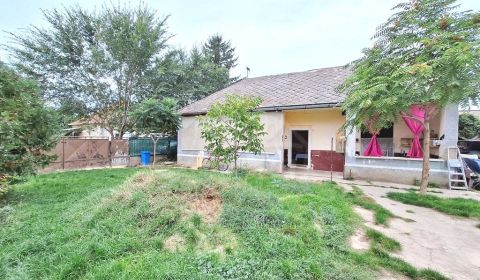 Prodej Rodinný dům, Rodinný dům, Komárno, Slovensko
