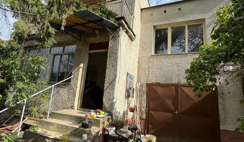 Prodej Rodinný dům, Rodinný dům, J.Thuroczyho, Levice, Slovensko