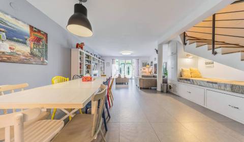 Prodej Rodinný dům, Rodinný dům, Astrová, Senec, Slovensko