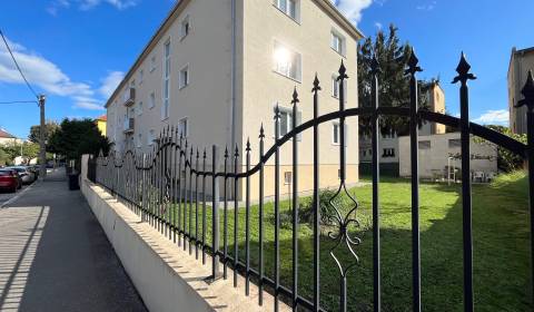 Prodej Byt 3+1, Byt 3+1, 17. novembra, Trenčín, Slovensko