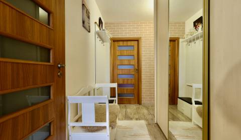 Prodej Byt 3+1, Byt 3+1, Štefánikova, Michalovce, Slovensko