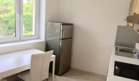 Prodej Byt 1+1, Byt 1+1, Pekná cesta, Bratislava - Rača, Slovensko