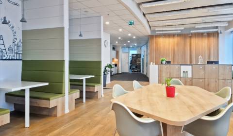 Pronájem Kancelářské prostory, Kancelářské prostory, Vajnorska 100/B, 