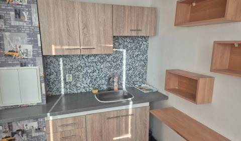 Prodej Byt 1+1, Byt 1+1, Komárno, Slovensko