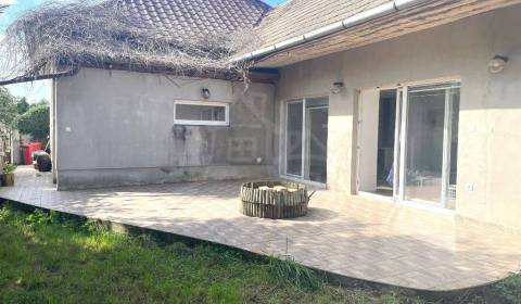 Prodej Rodinný dům, Rodinný dům, Nové Zámky, Slovensko