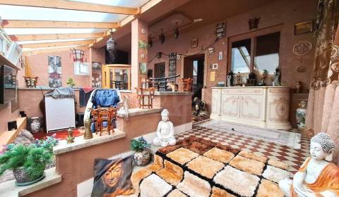 Prodej Rodinný dům, Rodinný dům, Nové Zámky, Slovensko