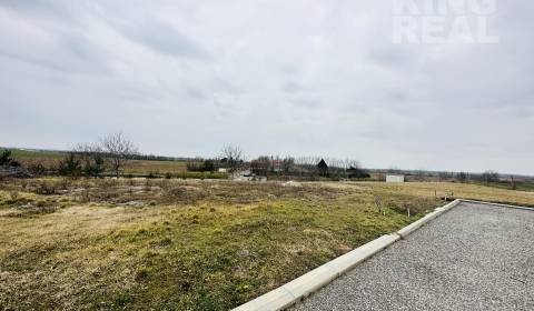 Prodej Pozemky - bydlení, Pozemky - bydlení, 581, Nové Zámky, Slovensk