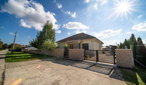 Prodej Rodinný dům, Rodinný dům, Rakovice, Piešťany, Slovensko