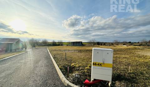 Prodej Pozemky - bydlení, Pozemky - bydlení, Nové Zámky, Slovensko