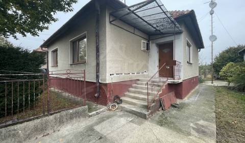 Prodej Rodinný dům, Rodinný dům, Nové Zámky, Slovensko