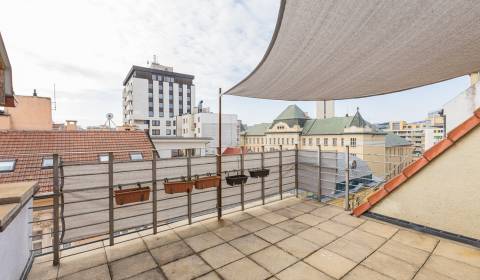 Prodej Byt 5+1 a víc, Byt 5+1 a víc, Klemensova, Bratislava - Staré Me