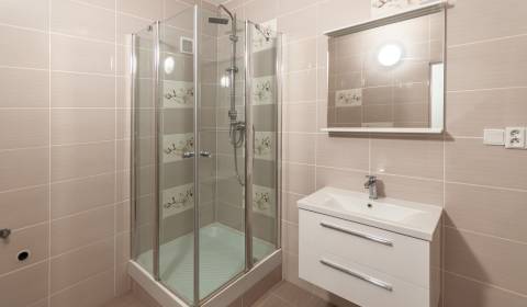 Prodej Byt 3+1, Byt 3+1, G. Bethlena, Nové Zámky, Slovensko