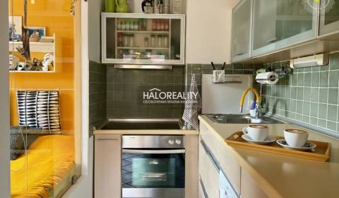 Prodej Byt 3+1, Banská Bystrica, Slovensko