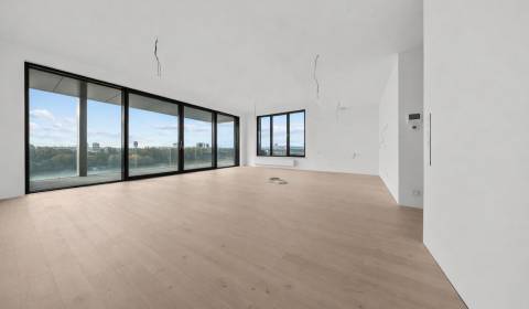 Prodej Byt 4+1, Byt 4+1, Pribinova, Bratislava - Ružinov, Slovensko