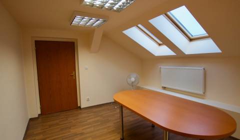 Pronájem Kancelářské prostory, Kancelářské prostory, Moyzesova, Košice