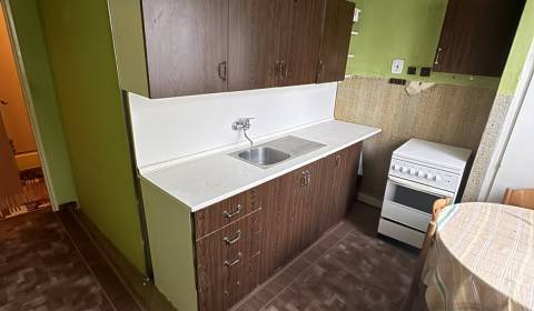 Prodej Byt 2+1, Byt 2+1, SNP, Levice, Slovensko