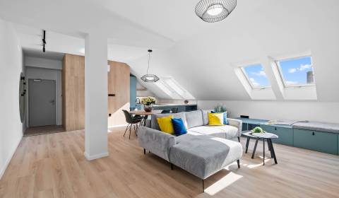 Pronájem Byt 3+1, Byt 3+1, Trnavská cesta, Bratislava - Nové Mesto, Sl