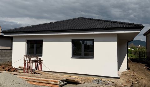 Prodej Rodinný dům, Rodinný dům, Hlavná, Topoľčany, Slovensko