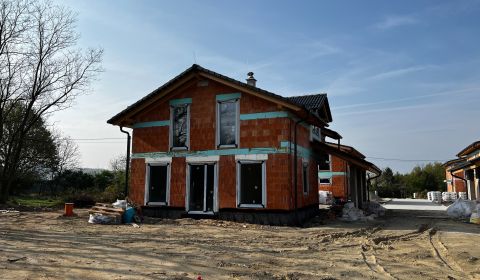 Prodej Rodinný dům, Rodinný dům, Lesná, Malacky, Slovensko