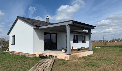 Prodej Rodinný dům, Rodinný dům, Topoľčany, Slovensko