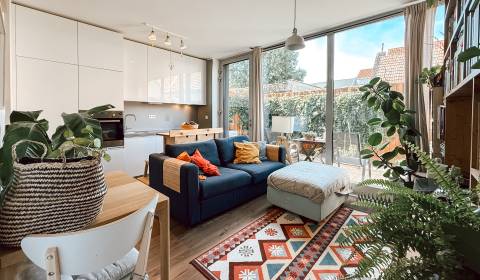 Prodej Byt 2+1, Byt 2+1, Ráztočná, Bratislava - Vrakuňa, Slovensko