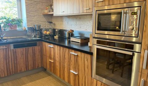 Prodej Byt 2+1, Byt 2+1, Šafárikova, Senec, Slovensko