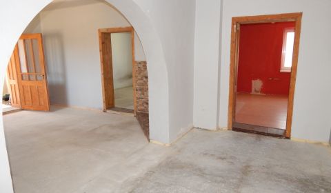 Prodej Rodinný dům, Rodinný dům, Nové Zámky, Slovensko