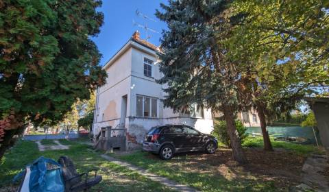 Prodej Rodinný dům, Rodinný dům, Levická, Nitra, Slovensko