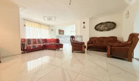 Prodej Rodinný dům, Levice, Slovensko