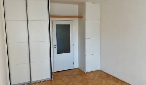 Prodej Byt 3+1, Byt 3+1, Sibírska, Bratislava - Nové Mesto, Slovensko