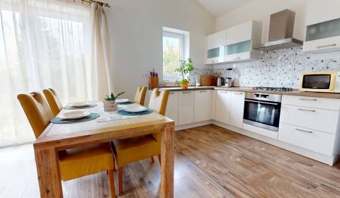 Prodej Rodinný dům, Rodinný dům, Banská Bystrica, Slovensko