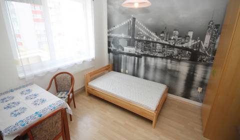 Pronájem Byt 1+1, Byt 1+1, Kresánkova, Bratislava - Karlova Ves, Slove