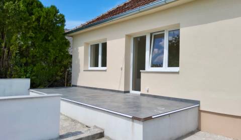 Prodej Rodinný dům, Rodinný dům, Komárno, Slovensko