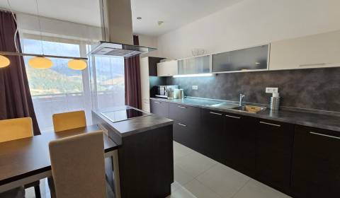 Prodej Byt 3+1, Byt 3+1, Banská Bystrica, Slovensko