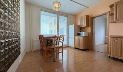 Prodej Byt 3+1, Byt 3+1, Levice, Slovensko