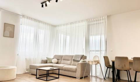 Pronájem Byt 2+1, Byt 2+1, Karpatská, Poprad, Slovensko