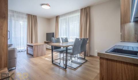 Pronájem Byt 2+1, Byt 2+1, Poprad, Slovensko